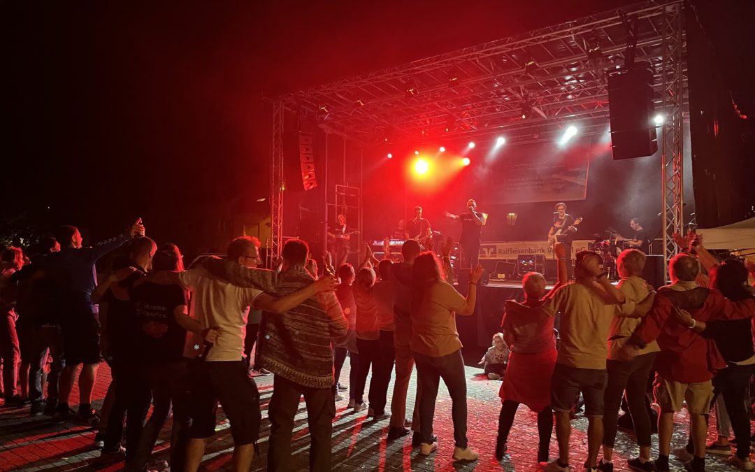 Solidarität & Gemeinschaft beim Dorffest